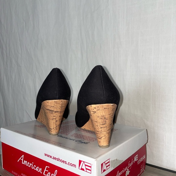 American Eagle peep toe twist wedges - Picture 4 of 7